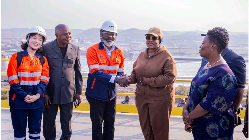 TFM : Fifi Masuka Saini découvre la technologie de production de TFM