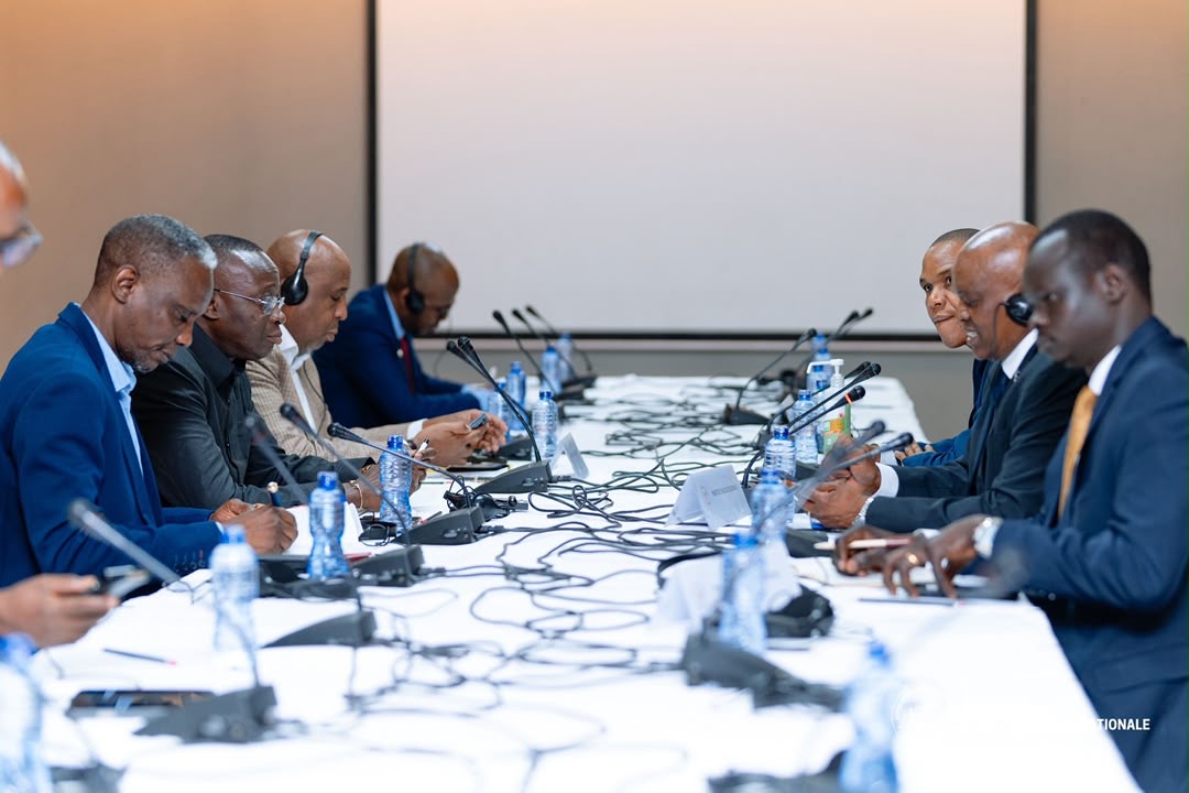 RDC : Daniel Mukoko Samba échange avec Mokgweetsi Masisi pour renforcer les stratégies du secteur de transport